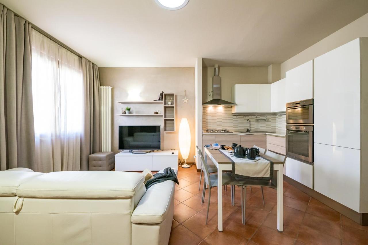Sirmione Suite Private Terrace Екстер'єр фото