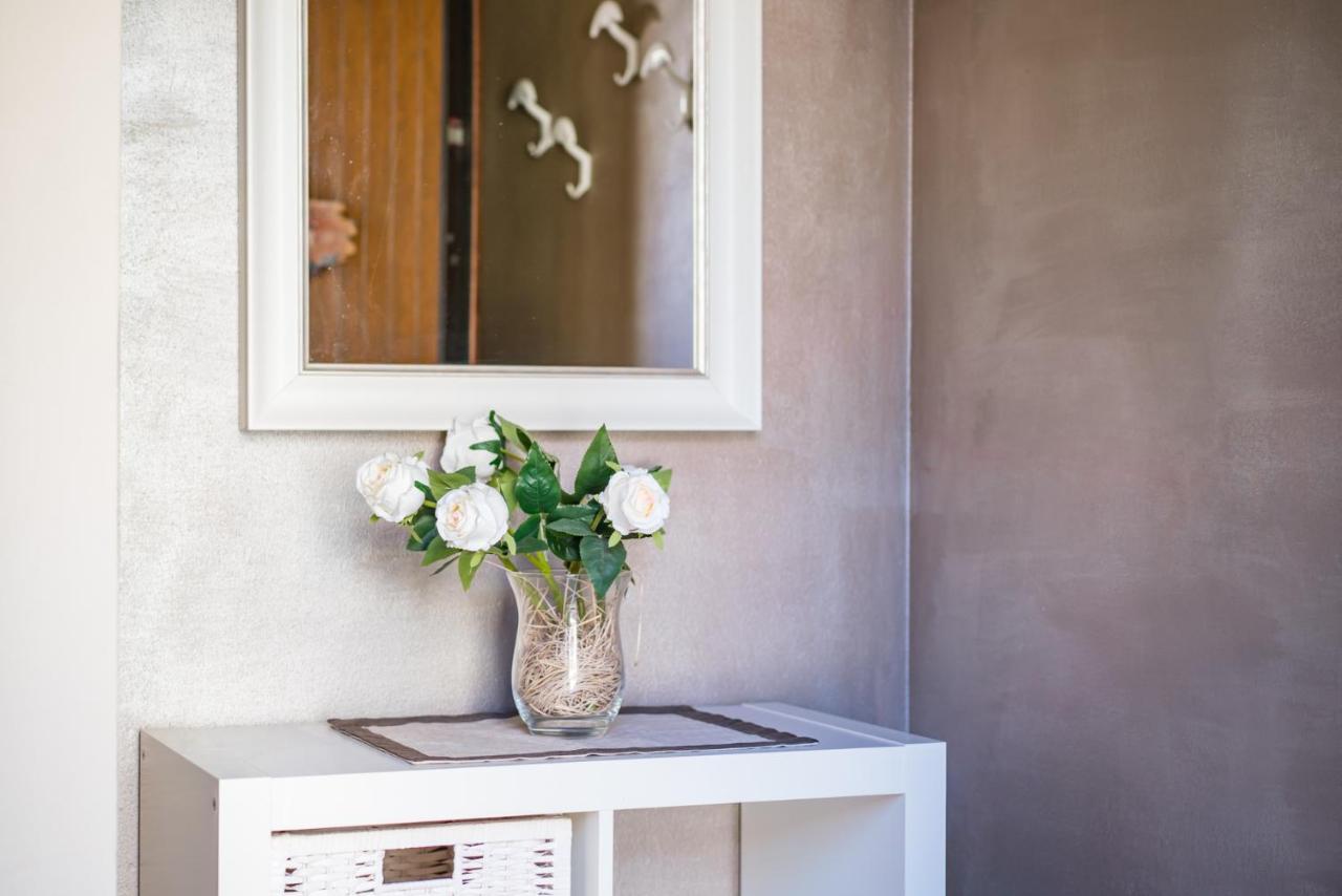 Sirmione Suite Private Terrace Екстер'єр фото