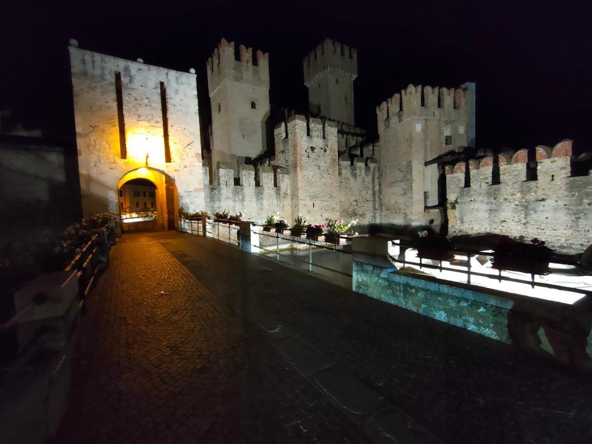 Sirmione Suite Private Terrace Екстер'єр фото