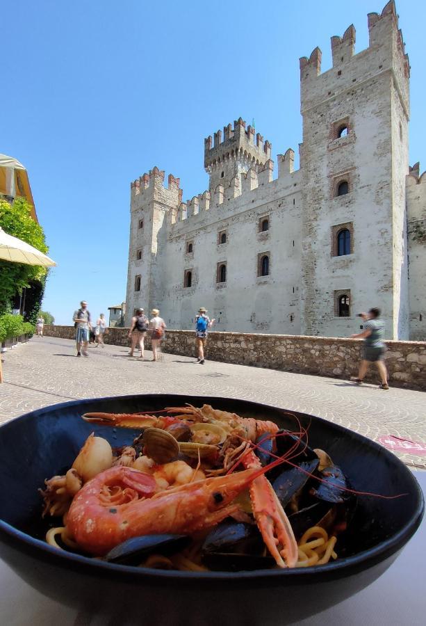 Sirmione Suite Private Terrace Екстер'єр фото